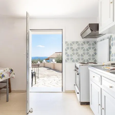 Katerina Horizon By Konnect - 1,8km From Apartman