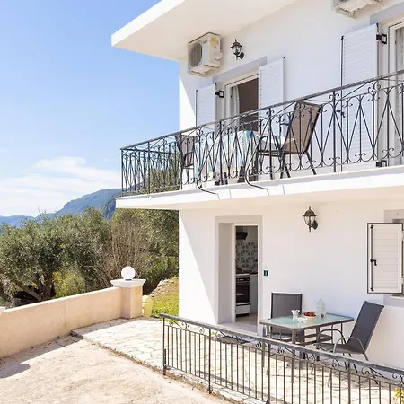 Katerina Horizon By Konnect - 1,8km From *