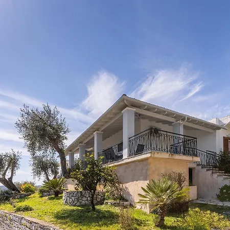 Katerina Horizon By Konnect - 1,8km From * Ípszosz