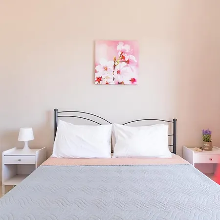 Katerina Horizon By Konnect - 1,8km From Apartment *