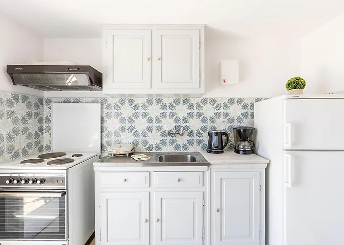 Katerina Horizon By Konnect - 1,8km From Apartament *